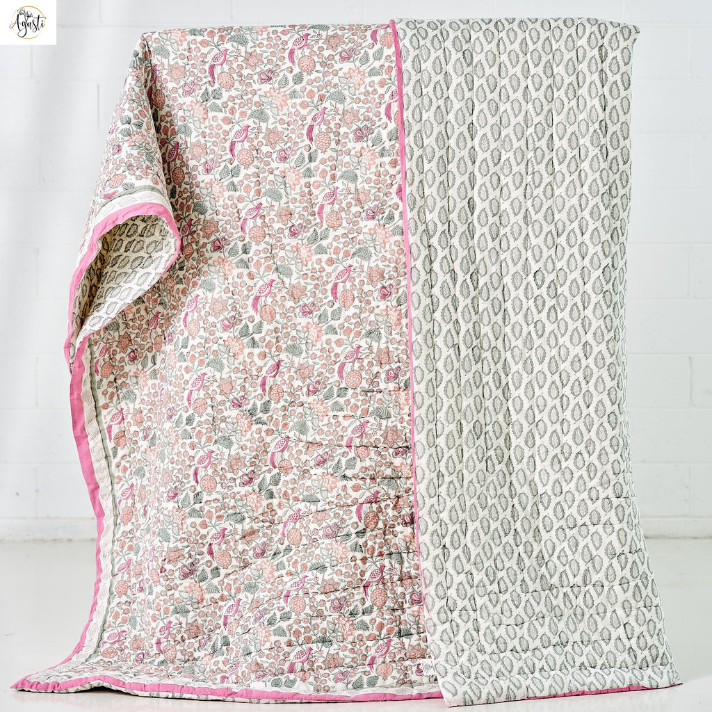 Do you know the difference between a patchwork quilts & a hand block printed quilt?